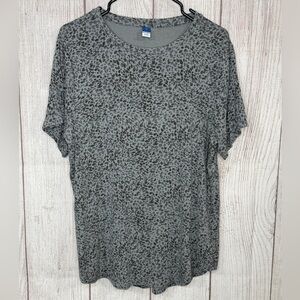 Old Navy Gray Cheetah Patterned Short Sleeve Top